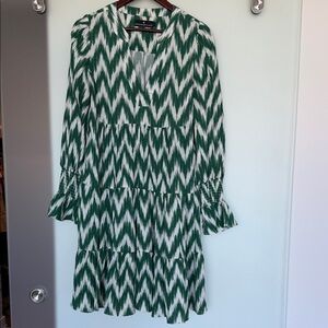 Tuckernuck Pomander Place Green and White Patterned Dress Large